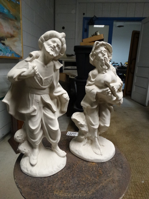 lot 11519 image: 2 ceramic statues- 12 tall