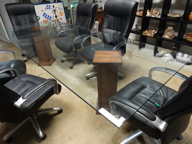 lot 11532 image: Beautiful Very High End thick glass 10 ft x 4 ft dining table conference table w 2 wooden pillars