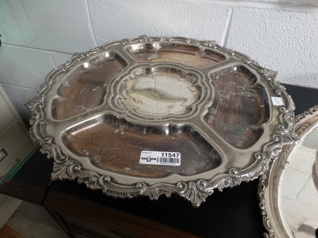 lot 11547 image: Large silver plate pedestal base server- 21 round