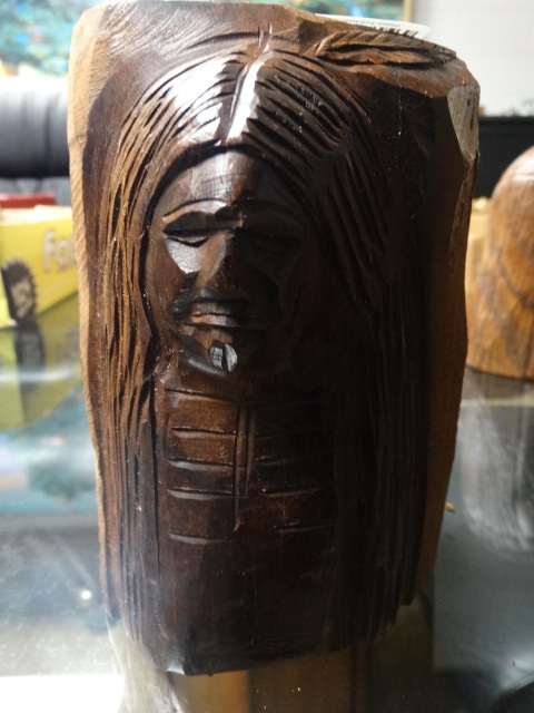 lot 11609 image: Ironwood Native American Carved bust- Approx 6 tall