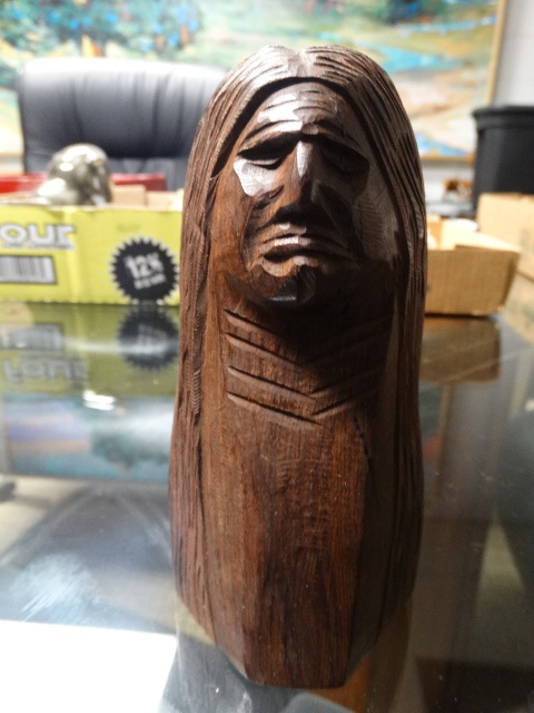 lot 11611 image: Ironwood Native American Carved bust- Approx 6 tall