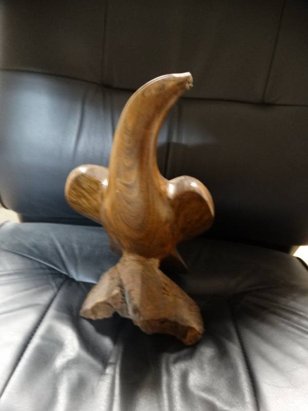 lot 11495 image: Large Ironwood bird