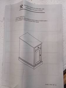 lot 35134 image: Side table - Retail $50