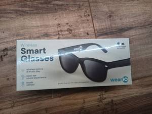 lot 35215 image: Wireless Smart Glasses