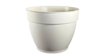 lot 35230 image: Pack of 2, Jacinto Recycled Plastic Planter, 15 inch Opening Diameter, Cream Color