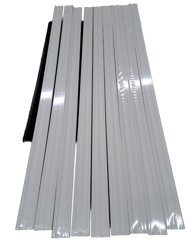 lot 13975 image: Art 3D 9 Piece White Wall Molding 56.5 in