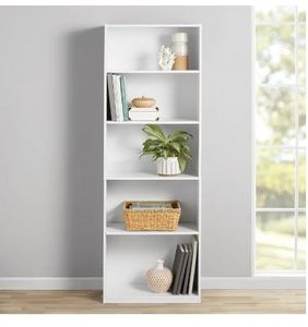 lot 35431 image: Mainstays 5-Shelf Bookcase with Adjustable Shelves, White