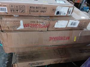 lot 35437 image: Pallet Of Random Pieces of FUN