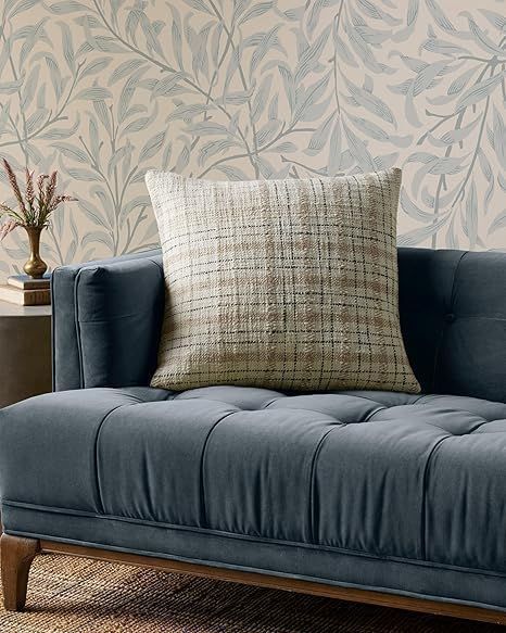 lot 8595 image: Loloi Chris Loves Julia Cricket Collection BeigeBlack 22 x 22 (Cover Only)