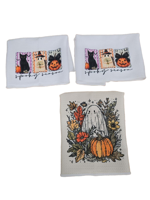 lot 7993 image: Halloween Kitchen Towel Set of 3