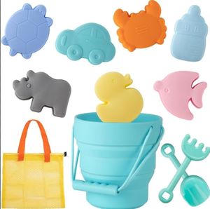 lot 33500 image: Kids Sillicone Beach Toys Set