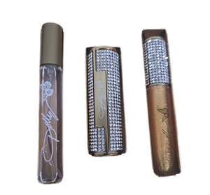 lot 34859 image: Dolly Parton Travel Spray  Cosmetics Scent From Above Gift Set