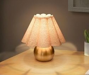 lot 35558 image: Gold Small Bedside Table Lamp for Bedroom, Brass Gold Bedroom Lamps for Nightstand, Cute Mini Table Lamps for Small Spaces with Scalloped Shade
