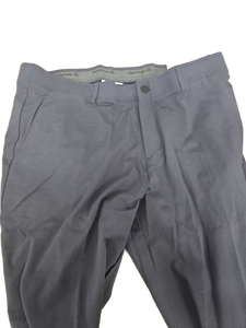 lot 38031 image: Reebok Mens Golf Pants Size 42W x 32L