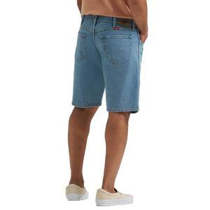 lot 38033 image: Wrangler Mens 5 Star 5 Pocket Relaxed Denim Shorts Size 34