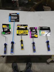 lot 8577 image: Multiple paint Rollers 6 & 4