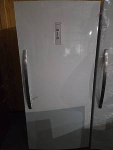 lot 11382 image: Frigidaire White Stand Up Freezer Refrigerator Model FFUE2024AW