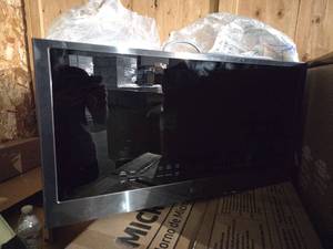 lot 11400 image: LG Over-the-Range Microwave Oven 1050W Black Model MVEL2033D