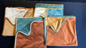 lot 16316 image: 20x20 Throw Pillow Covers, Tan, Brown, and Green 4pk