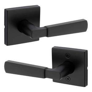 lot 18112 image: Perth Matte Black Reversible Square Straight HallCloset Door Handle