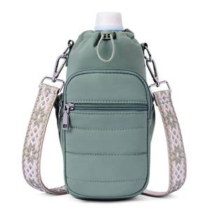 lot 2136 image: Lexiyat Water Bottle Bag 40 oz Crossbody Water Bottle Holder for Walking Hiking Insulated Compartment Carrier Purse with Adjustable Strap Green