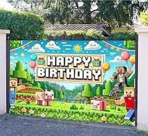 lot 10189 image: Minecraft Happy Birthday Banner