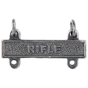 lot 4009 image: US Army Rifle Qualification Bar Silver Oxide