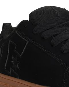 lot 17479 image: STAG- BlackGum- 13 DC Shoes