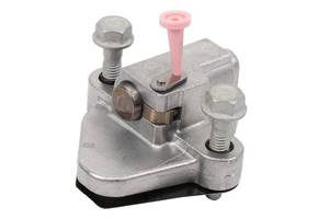 lot 18271 image: GM Genuine Parts 12636527 Timing Chain Tensioner Kit with Bolt and Gasket
