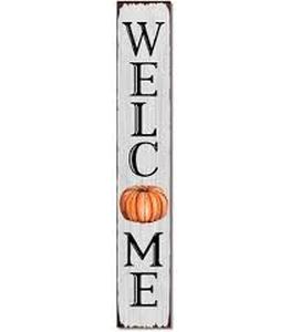 lot 17507 image: Halloween Welcome Sign with Pumpkin Design