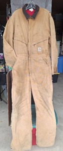 lot 104 image: Carhartt Mens Insulated Duck Coveralls Work Overalls, Appears To Be Size Large