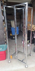 lot 105 image: Commercial Heavy Duty Rolling Clothing Display Stand and Arms