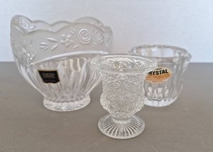 lot 69 image: Crystal and Glass Pieces