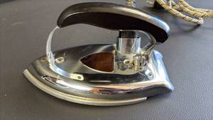 lot 381 image: Vintage Dominion Fold Away Iron