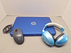 lot 392 image: HP Blue Laptop with Logitech Mouse and Lucid Audio Headphones Bundle