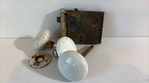 lot 404 image: Vintage Porcelain Doorknobs(3) and Hardware