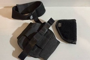 lot 423 image: WRB tactical ankle holster for concealed carry, designed for securely holding a compact handgun or revolve