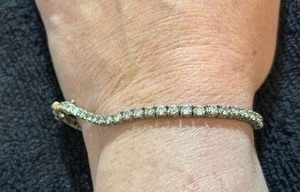 lot 426 image: DAC 925 Silver and CZ Tennis Bracelet