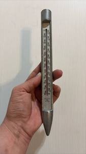 lot 431 image: Traditional Thermometer (no rack)