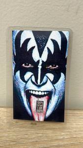 lot 6 image: KISS Gene Simmons Trading Card with 1 GR .999 silver