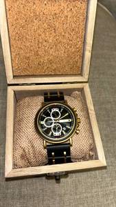 lot 61 image: Nice watch