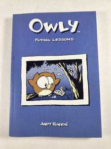 lot 208 image: Owly Flying Lessons Graphic Novel by Andy Runton