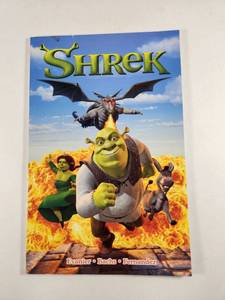 lot 221 image: Shrek Graphic Novel by Evanier, Bachs & Fernandez - Dark Horse Comics