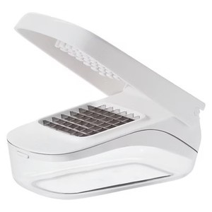 lot 3402 image: Vegetable Manual Food Chopper OXO