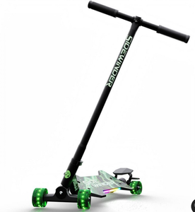 lot 3646 image: Melo SideWinder Kick Scooter - Green Steel & Aluminum Frame, Lights Up - Retail $60