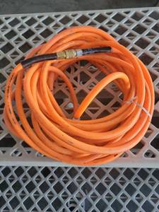 lot 21019 image: 50ft Orange PVC Air Hose with Brass Fitting