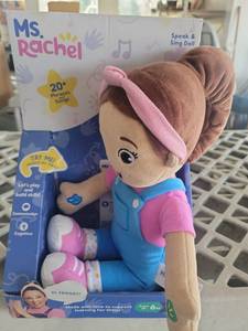 lot 21039 image: Ms. Rachel Speaking & Singing Interactive Doll