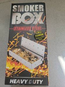 lot 21063 image: Cusmor Stainless Steel Smoker Box