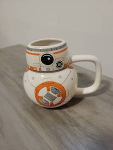 lot 21159 image: Star Wars BB-8 Ceramic Coffee Mug cracked on top check photos