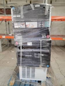lot 56917 image: LG Room Air Conditioners 18,000 BTU Dual Inverter- 3 count